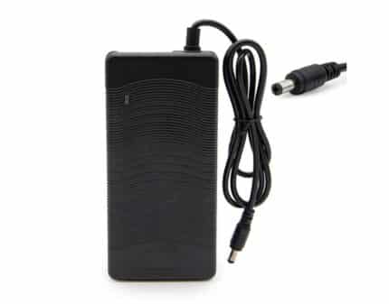 Cargador 48V 3A conector DC