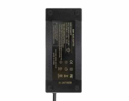 Cargador premium 60v (salida 66,4v) 2A conector Gx16 [Ewheel] 2