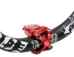 Potencia para manillares de 31,8mm EWPM-002 rojo 4