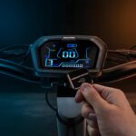 SmartGyro Crossover Dual XT display con llave NFC