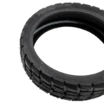 Detalle lateral de la cubierta Navee XT5 80/55-8 Tubeless Offroad
